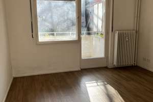 Bezugsfrei - Helle 1-Zimmerwohnung in Steglitz mit Balkon und Stellplatz – Die vollständige Adresse der Immobilie erhältst du vom Anbieter., 12169 Steglitz, Berlin – Vorschaubild 3