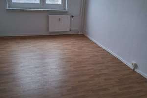 Gamigstraße 22 - helle 3 ZKB Wohnung im 7.OG -WBS- zu vermieten – Die vollständige Adresse der Immobilie erhältst du vom Anbieter., 1239 Prohlis-Nord, Dresden – Vorschaubild 4