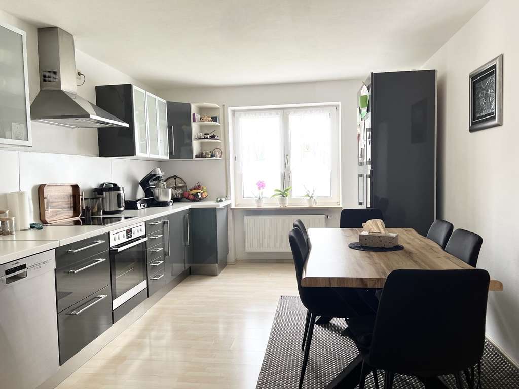 Immobilie in Penzberg - Schön geschnittene 2-Zimmer-Wohnung mit geräumiger Wohnküche - Bild 3