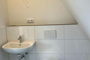 Modernes Dachgeschoss-Apartment mit Aufzug – Stiftstraße 6, 52062 Kaiserplatz, Aachen – Vorschaubild 6