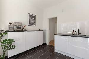 Charmante 2-Zimmer-Neubauwohnung mit Balkon und Lift in Berlin-Friedrichshain – Die vollständige Adresse der Immobilie erhältst du vom Anbieter., 10243 Friedrichshain, Berlin – Vorschaubild 7
