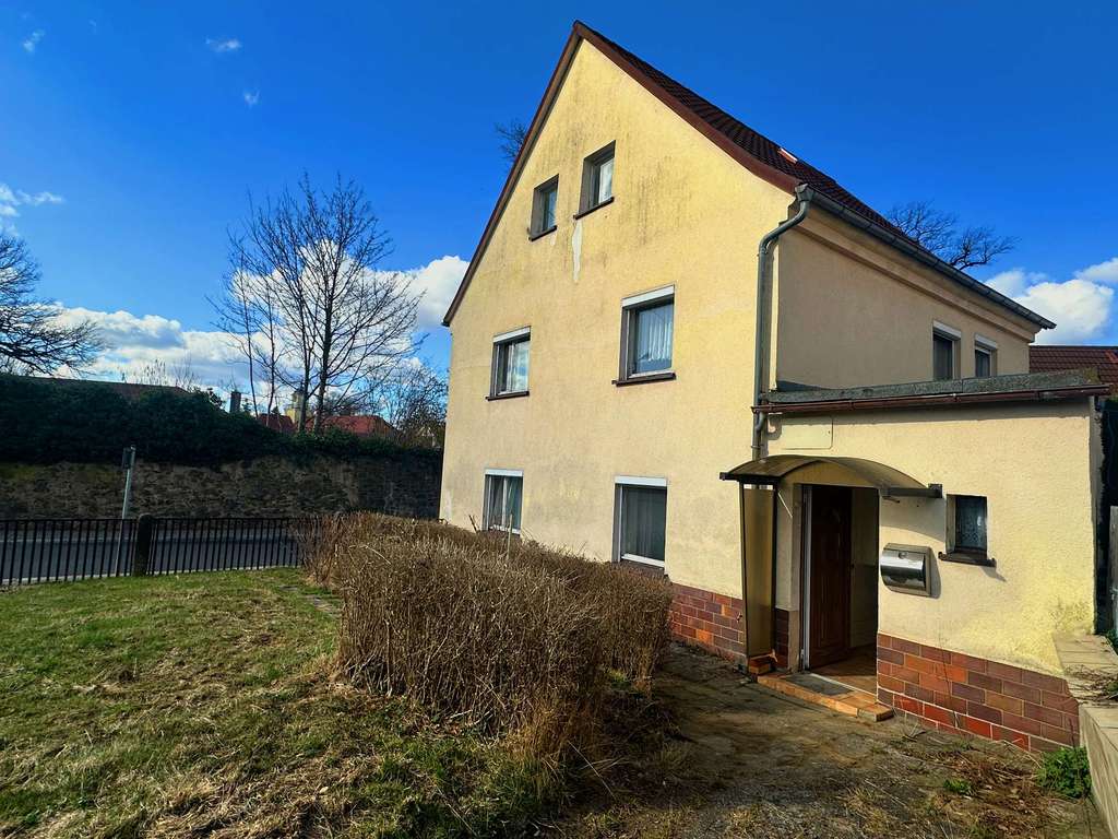Immobilie in Pulsnitz - Einfamilienhaus als Sanierungsobjekt - Sanieren, einziehen, ankommen - Bild 0