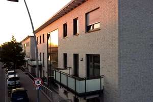 Tolle Staffelgeschosswohnung mit Balkon und Einbauküche