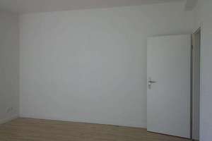 Freundliche 4-Raum-Wohnung mit EBK und Blick ins Grüne in Stadtfeld-Ost erwartet Sie! – Schleiermacherstr. 9, 39108 Stadtfeld Ost, Magdeburg – Vorschaubild 11