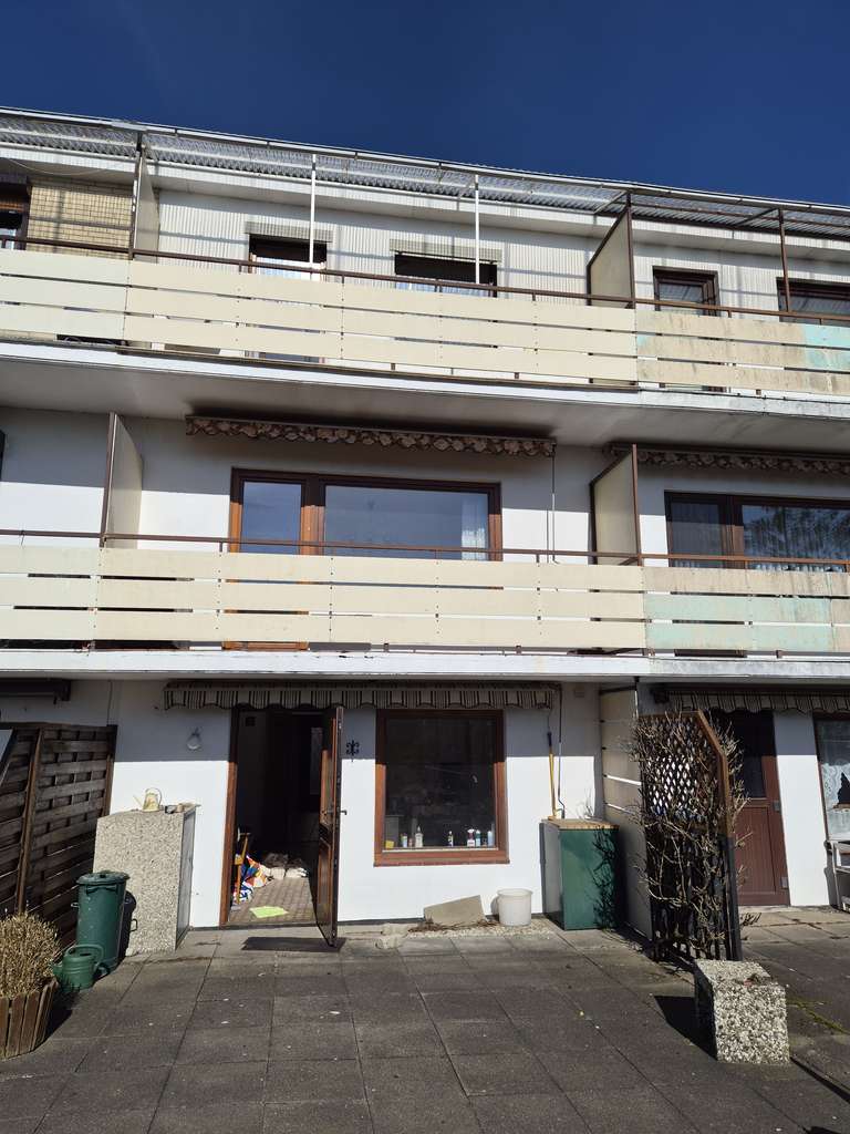 Immobilie in Nortorf - Gatermann Immobilien: Reihenmittelhaus mit Garage in Wilster an der Wilster Au - Bild 1