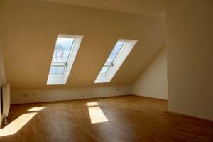 Kompaktes Reihenmittelhaus mit sonnigem Südgarten, Einbauküche und guter Anbindung – Carl-Orff-Straße 26, 85356 Freising – Vorschaubild 10