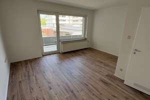 Helle 2-Zimmer-Wohnung mit Balkon in zentraler Lage von Mönchengladbach – Die vollständige Adresse der Immobilie erhältst du vom Anbieter., 41061 Westend, Mönchengladbach – Vorschaubild 3
