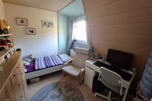 Von RTI: „Mehr als ein Einfamilienhaus – Raum für Visionen: Wohnen, Arbeiten, Erweitern“ – Die vollständige Adresse der Immobilie erhältst du vom Anbieter., 56073 Lay, Koblenz – Vorschaubild 15