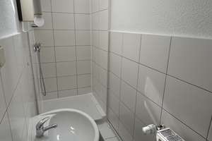 *2 Zimmer im stilvollen Altbau Dachgeschoss* – Mülheimer Straße 382, 46045 Dümpten, Oberhausen – Vorschaubild 4