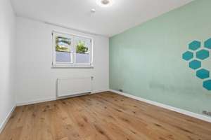 Großzügiges Wohnhaus mit Potenzial – vielseitig nutzbar als Ein- bis Dreifamilienhaus in Neuthard – Die vollständige Adresse der Immobilie erhältst du vom Anbieter., 76689 Karlsdorf-Neuthard – Vorschaubild 16