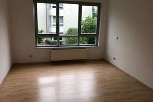 LIST | moderne 2-Zimmer-Wohnung mit Einbauküche, Balkon und PKW-Stellplatz in begehrter Lage – Lister Straße  21, 30163 List, Hannover – Vorschaubild 4