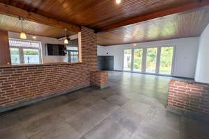 Einfamilienhaus in zentraler Lage von Schleswig – modernisiert, bezugsfrei – Die vollständige Adresse der Immobilie erhältst du vom Anbieter., 24837 Schleswig – Vorschaubild 3