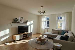 Moderne 4-Raum Wohnung mit Aufzug – 9126 Bernsdorf, Chemnitz – Vorschaubild 2