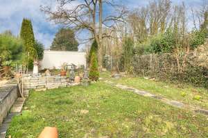 Charmante Doppelhaushälfte mit Gartengrundstück und Doppelgarage – Die vollständige Adresse der Immobilie erhältst du vom Anbieter., 56170 Bendorf – Vorschaubild 11