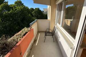 Traumhafte 1,5-Zimmer-Wohnung mit Westbalkon – Kafkastraße 16, 81737 Neuperlach, München – Vorschaubild 2