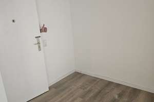 *RHEINNÄHE* SANIERTE, HELLE UND GUT AUFGETEILTE 3 ZIMMERWOHNUNG IM 1. OG MIT BALKON – Windmühlenstrasse 162, 51063 Mülheim (Ortsteil), Köln – Vorschaubild 28