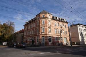 Helle 3-Zimmer-Wohnung in Dresden-Pennricher Straße