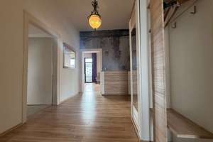 Bezugsfertig möbliert mit Raum für eigene Ideen – großzügige 2,5-Zimmer-Altbauwohnung – 68309 Käfertal, Mannheim – Vorschaubild 2
