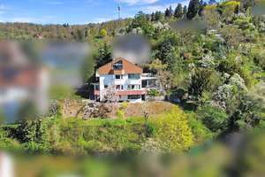 Panoramaanwesen in exklusiver Höhenlage von Stuttgart – Großzügiges Anwesen mit Pool & ELW – Die vollständige Adresse der Immobilie erhältst du vom Anbieter., 70180 Weinsteige, Stuttgart – Vorschaubild 3