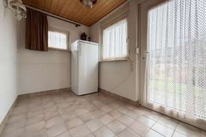 Neuer Preis...die Modernisierung kann starten.
4 Zimmer auf 131 m². Herrliches Grundstück.
Südstad – Die vollständige Adresse der Immobilie erhältst du vom Anbieter., 78050 Villingen, Villingen-Schwenningen – Vorschaubild 21