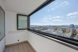3 Zimmer, Energieeffizienzklasse A, Panorama-Aussicht, Loggia/Wintergarten – 70565 Fasanenhof, Stuttgart – Vorschaubild 4