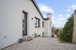 Design trifft Weitblick – 
Architekturjuwel mit Pool und Panorama! – Die vollständige Adresse der Immobilie erhältst du vom Anbieter., 66802 Überherrn – Vorschaubild 25