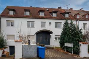 Exklusives Maisonette-Penthouse mit Dachterrasse, Sauna & Designerbad – Die vollständige Adresse der Immobilie erhältst du vom Anbieter., 90409 Schleifweg, Nürnberg – Vorschaubild 24