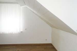 ca. 102,23 m² TRAUM VOM EIGENHEIM sofort einzugsbereit modernisiert auf ca. 141 m² 
Grundstück in – Die vollständige Adresse der Immobilie erhältst du vom Anbieter., 47139 Beeck, Duisburg – Vorschaubild 5