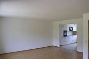 **HOCHWERTIG ENERGETISCH SANIERT** 5-Zi.-RMH | 1A-TOP-Zustand - NEU RENOVIERT | NEUE EBK | frei – Dietrich-Bonhoeffer-Straße 18, 73732 Sankt Bernhardt, Esslingen am Neckar – Vorschaubild 9