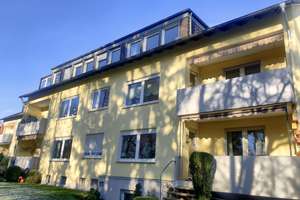 Kernsanierte vermietete 3ZKBB in Brake – Krabbenstr. 4 a, 33729 Heepen, Bielefeld – Vorschaubild 3