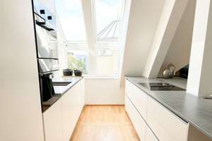 Exklusive DG-Wohnung mit Aufdachterrasse | 3 Zi | 131 m² | Klima | Aufzug | 500 m Ku’damm | IR-Sauna – Die vollständige Adresse der Immobilie erhältst du vom Anbieter., 10709 Wilmersdorf, Berlin – Vorschaubild 8