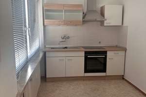Günstige, gepflegte 2-Zimmer-Maisonette-Wohnung mit Einbauküche in Saarbrücken – Die vollständige Adresse der Immobilie erhältst du vom Anbieter., 66113 Malstatt, Saarbrücken – Vorschaubild 5