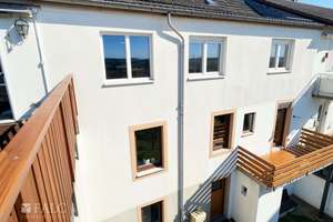 Zweifamilienhaus mit Halle, Werkstatt und Garagen – Die vollständige Adresse der Immobilie erhältst du vom Anbieter., 66399 Mandelbachtal – Vorschaubild 28