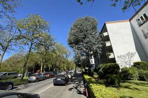 Wohnen in Bestlage - Dachwohnung  am Volksgarten  mit großzügigem Grundriss *Balkon*Garage* – Volksgartenstraße 50, 50677 Neustadt/Süd, Köln – Vorschaubild 4