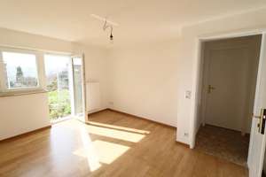 Freundliche Ergeschosswohnung mit separatem Bad und kleinem Garten – Schottstr. 20, 70192 Lenzhalde, Stuttgart – Vorschaubild 3