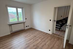 IMMO LOVE Hochzoll- frisch renoviertes RMH, 6 ZKB, ca 137 qm Wfl! – Waxensteinstraße 73, 86163 Hochzoll-Nord, Augsburg – Vorschaubild 19