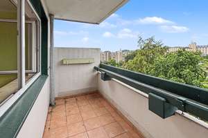 3-Zimmer-Wohnung mit Balkon in beliebter Lage von Wuppertal – modernes Hybridsystem vorhanden – Die vollständige Adresse der Immobilie erhältst du vom Anbieter., 42109 Uellendahl-Katernberg, Wuppertal – Vorschaubild 3