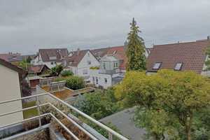 Schöne 3-Zimmer-Dachgeschosswohnung mit gehobener Innenausstattung mit Balkon und EBK in Stuttgart – Sterntalerweg 12, 70567 Stuttgart – Vorschaubild 3