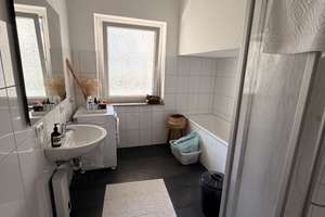 zentral gelegene Altbauwohnung mit Balkon – Moltkestraße 94, 45138 Huttrop, Essen – Vorschaubild 6