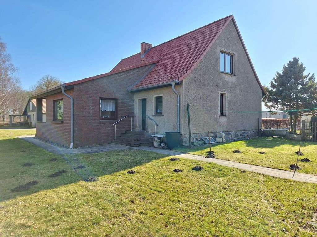 Immobilie in Groß Kiesow - Einfamilienhaus mit Nebengelass zwischen Groß Kiesow und Züssow - Bild 4