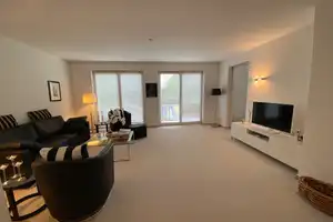 Ihr Glück hat ein Zuhause – Rheingau-Taunus-Kreis – Vorschaubild 32