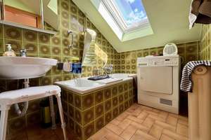 Sonnige 2-Zimmer-Dachgeschosswohnung mit gemütlichem Flair und Weitblick auf Geislingen – Die vollständige Adresse der Immobilie erhältst du vom Anbieter., 72351 Geislingen – Vorschaubild 5