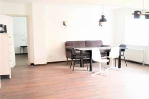 Einfamilienhaus (alternativ Wohnhaus mit 2 Mietwohnungen) mit Garten, Garage und Freifläche – Die vollständige Adresse der Immobilie erhältst du vom Anbieter., 45141 Nordviertel, Essen – Vorschaubild 3