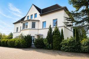 Großzügiges Haus mit Anbau voller Möglichkeiten