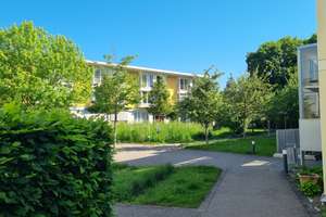 Betreutes Wohnen: 3-Zimmer-Eigentumswohnung im 2. OG mit herrlichem Blick, ruhige Lage in – Die vollständige Adresse der Immobilie erhältst du vom Anbieter., 70597 Waldau, Stuttgart – Vorschaubild 2