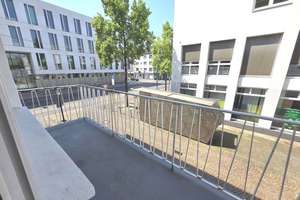 Modernisierte 3-Zimmer-Wohnung mit zwei Balkonen, neuem Bad und hochwertiger Ausstattung – Die vollständige Adresse der Immobilie erhältst du vom Anbieter., 47798 Stadtmitte, Krefeld – Vorschaubild 2