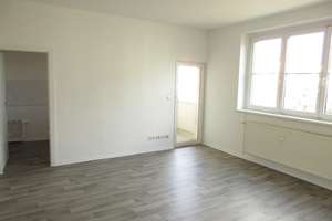 Rundum wohlfühlen: gemütliche 3-Zimmer-Wohnung sofort verfügbar – Cracauer Str. 49, 39114 Cracau, Magdeburg – Vorschaubild 4