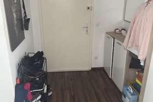 Alltagstaugliche 3-Zimmer-Wohnung mit Balkon in Augsburg – Hochfeldstraße 3, 86159 Bahnhofs-, Bismarckviertel, Augsburg – Vorschaubild 4