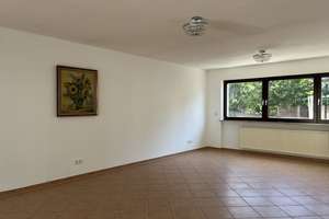 Attraktive 2-Zimmer-Wohnung mit Sonnen-Terrasse in Mainz-Laubenheim – Pfarrer-Goedecker-Straße 26, 55130 Laubenheim, Mainz – Vorschaubild 5