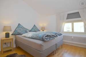 Stilvolle möblierte 2-Zimmer Wohnung mit Internet in Altbauvilla in Wiesbaden Nerotal – Die vollständige Adresse der Immobilie erhältst du vom Anbieter., 65193 Nordost, Wiesbaden – Vorschaubild 2